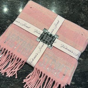 Victoria’s Secret Winter Angel Collection: Sparkle Signature Stripe Scarf